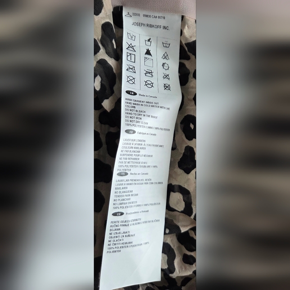 Joseph Ribkoff Beige and Black Leopard Tie-Front V-Neck Blouse Size 4 - Picture 10 of 10